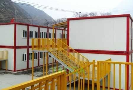 China Kundengebundene Farbbehälter-modulare Wohnungs-vertikale Verbindung mit Sandwich Wallboard fournisseur